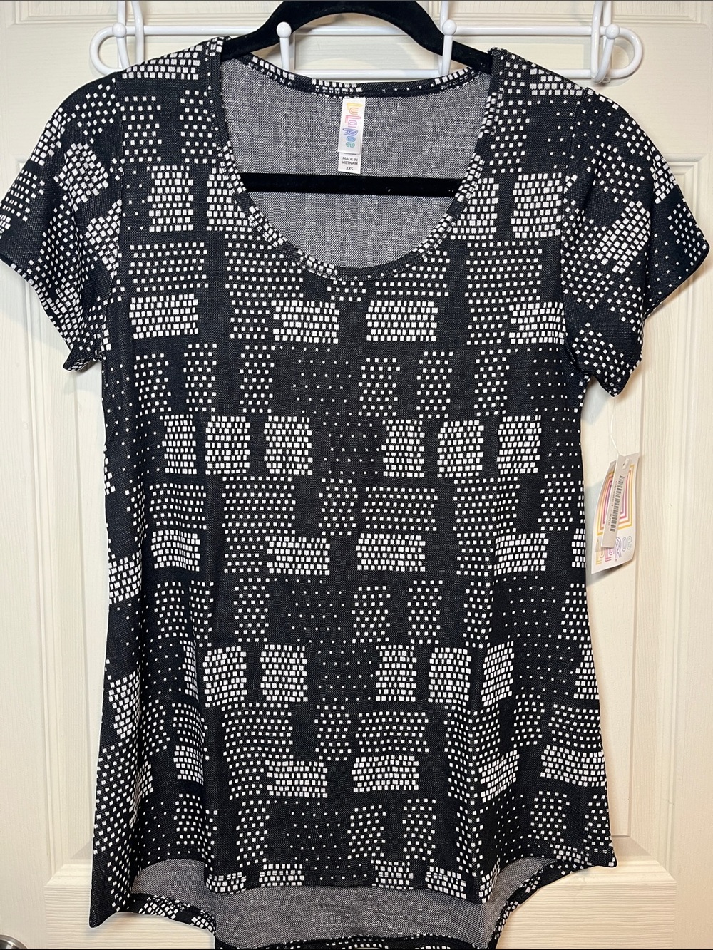 Black & White Short Sleeve Patterned Women's Top